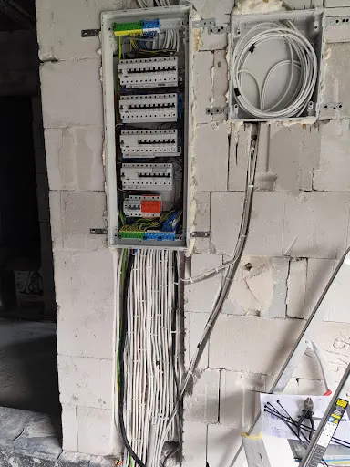 A&K ELECTRIC ŁUKASZ MATYSIAK